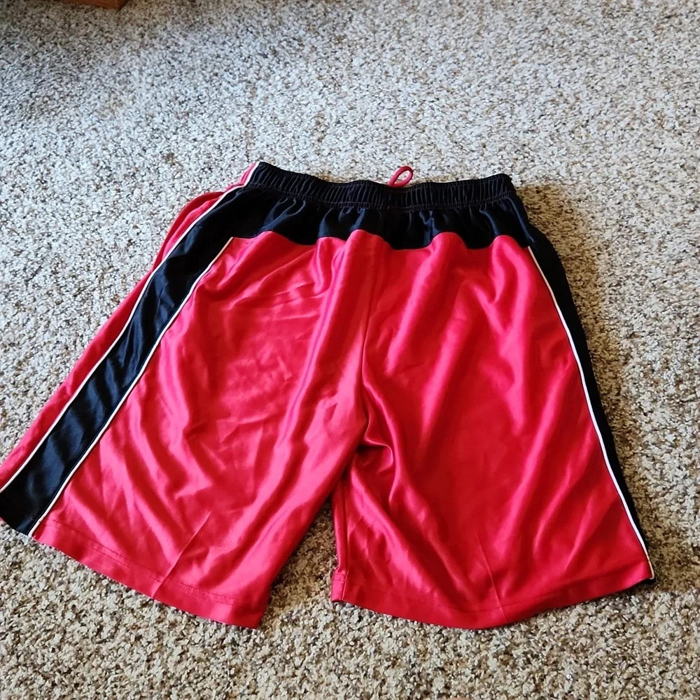 Amazon - Picture 2 of 4